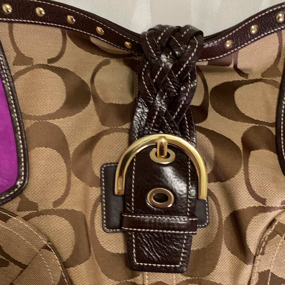 NWOT Vintage/Collector's Coach Signature Suede Studded Shoulder Bag - Picture 4 of 16